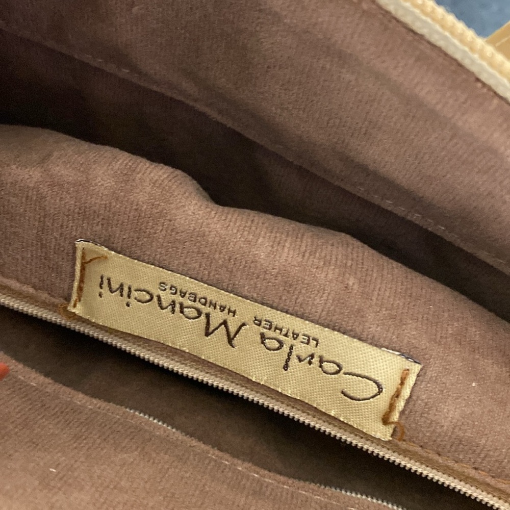 carla mancini neutral shoulder bag - Picture 7 of 7